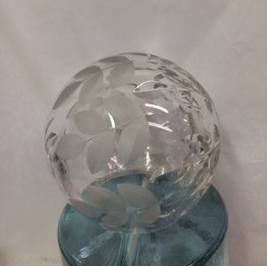 CRYSTAL Clear Dome W/ Frosted Flower Etchings Paperweight, Candy/Trinket Dish